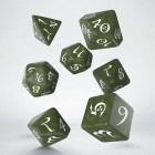 Noppasetti: Classic RPG Dice Set (Olive - Valkoinen Kaiverrus) 7 noppaa