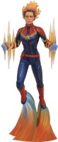 Figuuri: Marvel Gallery - Captain Marvel (28cm)