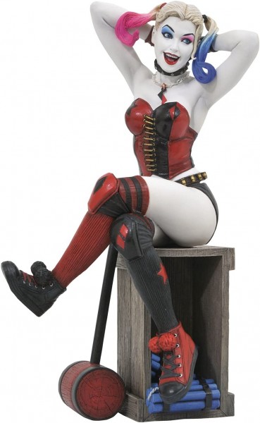 Figuuri: DC - Suicide Squad - Harley Quinn  - Figuuri - Puolenkuun  Pelit pelikauppa