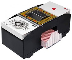 Card Shuffler / Pelikorttien Sekoittaja