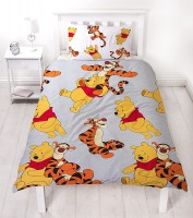 Pussilakanasetti: Winnie The Pooh - Friends Reversible Duvet Set