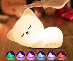 Lamppu: Silicone Sleeping Cat Night Light