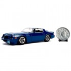 Figuuri: Stranger Things Chevy Camaro 1979 Z28 metal car + coin set