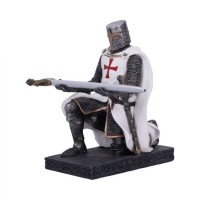 Nemesis Now: Knight\'s Oath Pen Holder Patsas (16.8cm)