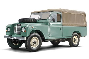 Pienoismalli: Italeri: Land Rover 109 LWB (1:24)