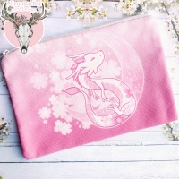 Pussi: Year Of The Dragon Makeup Bag (Niramuchu)