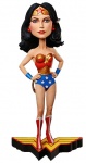 Figu: DC Classics Head Knocker Bobble-Head - Wonder Woman (20cm)