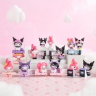 Figu: Pop Mart Sanrio - Sweet Besties (Satunnainen, 8-10cm)